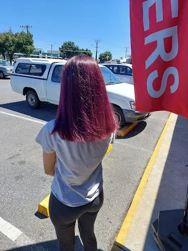 8 - Golden Scissors Hair Salon