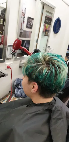 6 - Golden Scissors Hair Salon