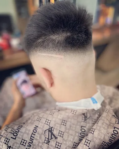 3 - Goldene Schere Friseur Oberhausen