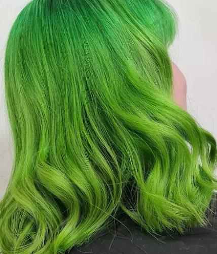 5 - Gosh! Hair Design