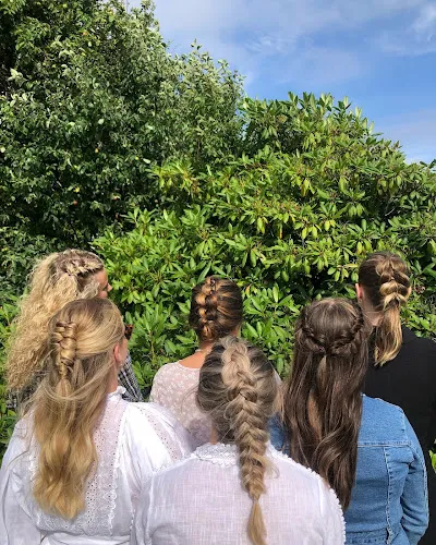 3 - Gressvik frisør & velvære