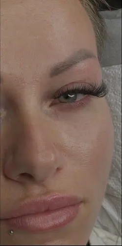 7 - Grey Hair Studio