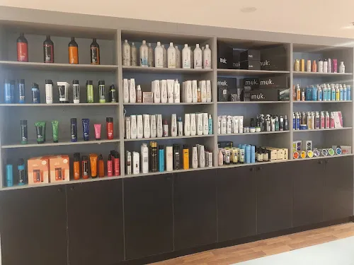 3 - Grooming by Heidi