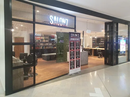 1 - Grooming by Heidi