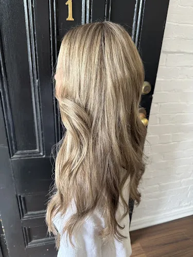 4 - Gurwood Family Hairdressing