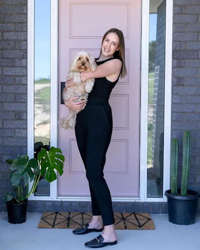 3 - H-professinal Nail& Beauty