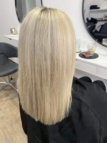 3 - Haarmonie Friseursalon