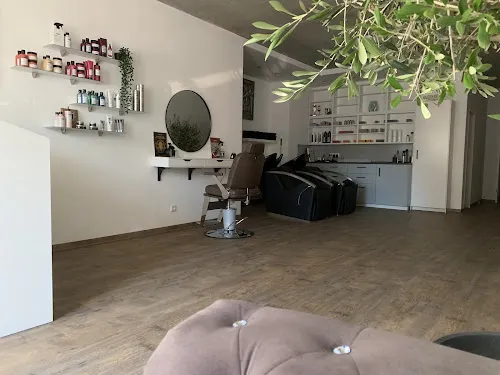 7 - Haarmonie Friseursalon