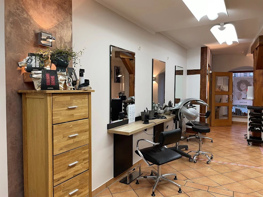 1 - HaarWERK - Inh. Sina Hilpert