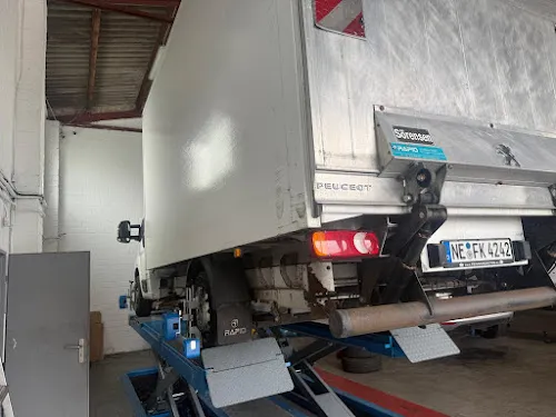 8 - HAGI AUTOSERVICE