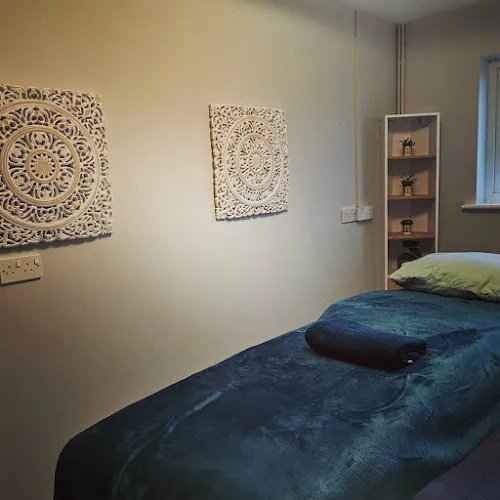 3 - Hair & Beauty by Aysh