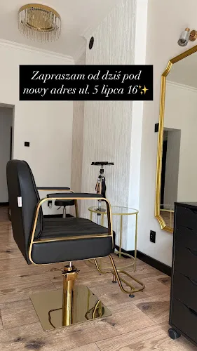 5 - Hair & Nails Studio by Lara K