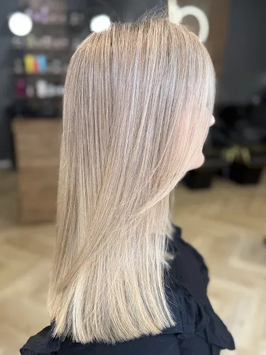 4 - Hair by Leśniewski