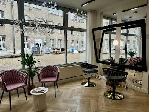 3 - Hair by Leśniewski