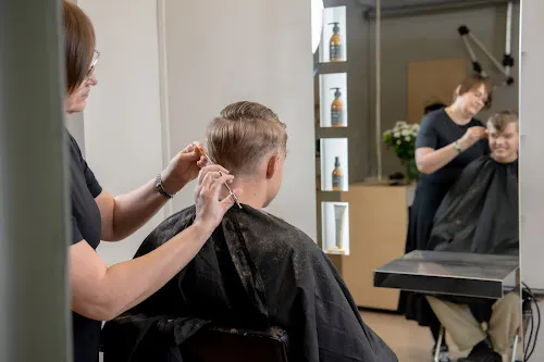 4 - Hair By Trine v/Trine D Kristensen