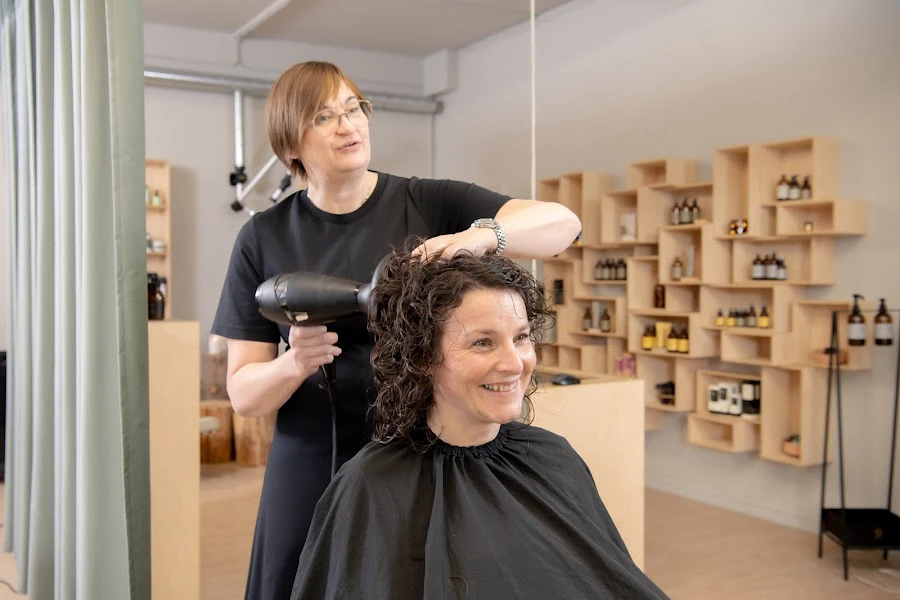 1 - Hair By Trine v/Trine D Kristensen