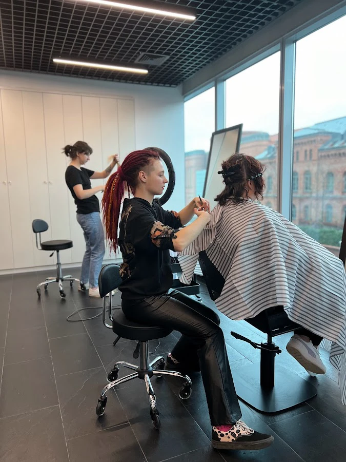 1 - HAIR DESIGN Studio Fryzur