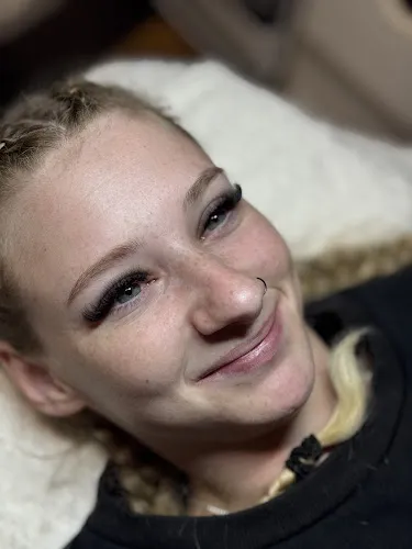 4 - Hair On Waterside