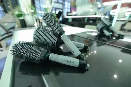 3 - Hair Salon Delon