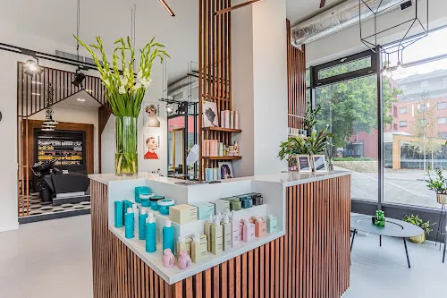 2 - HAIR SALON P&A Piotr Czapiewski