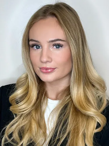 2 - Hairbrush v/Kathryn Kragh