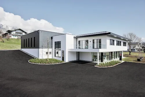 2 - Hairby by Nina Rudigier