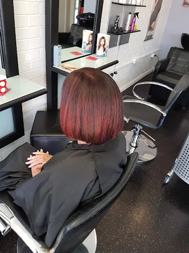 4 - HAIRCREW @ THE MARINA