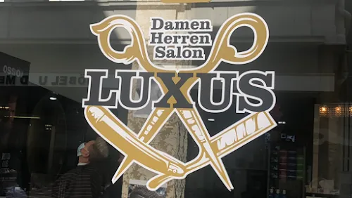 4 - Hairstyling & Beauty Leyla