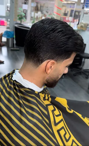 6 - Hairstyling & Beauty Leyla