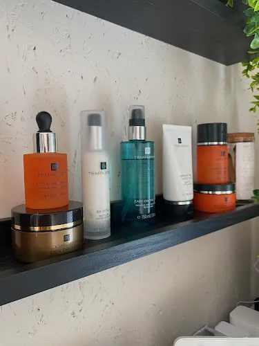 4 - Halo Hair and Beauty