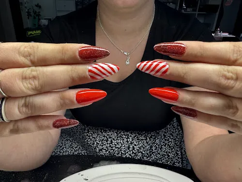 7 - HALO HAIR DESIGN*