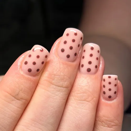 6 - Halstead Nail Bar