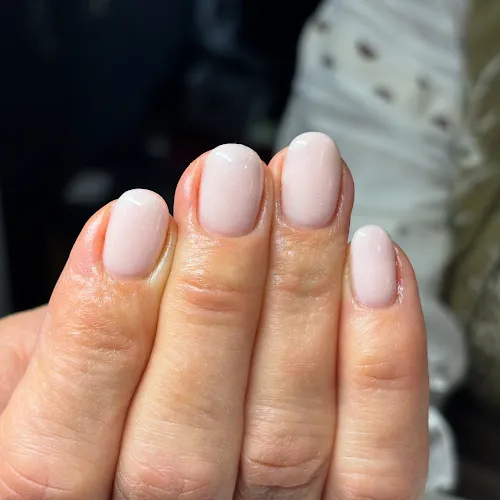 5 - Halstead Nail Bar