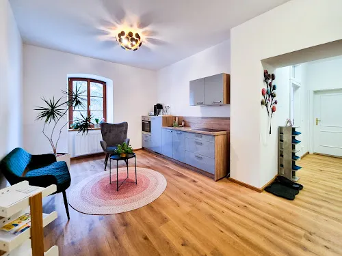 4 - Hana Nails und Kosmetik