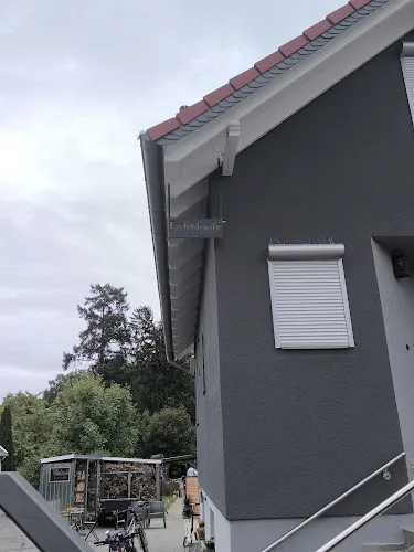 3 - Hani Beauty Salon