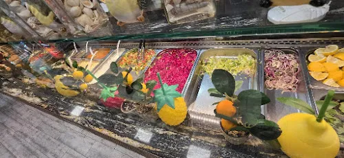 4 - HAPPY DÖNER & IMBISS