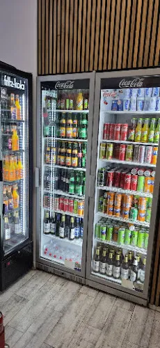 8 - HAPPY DÖNER & IMBISS