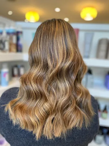 5 - Haringtons Hairdressing