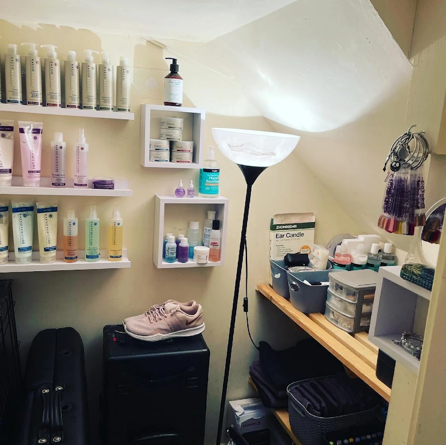 1 - Haringtons Hairdressing