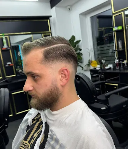 2 - Hasan’s Barber