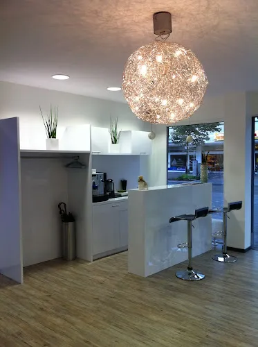 2 - Haspe-Nails / Hagen