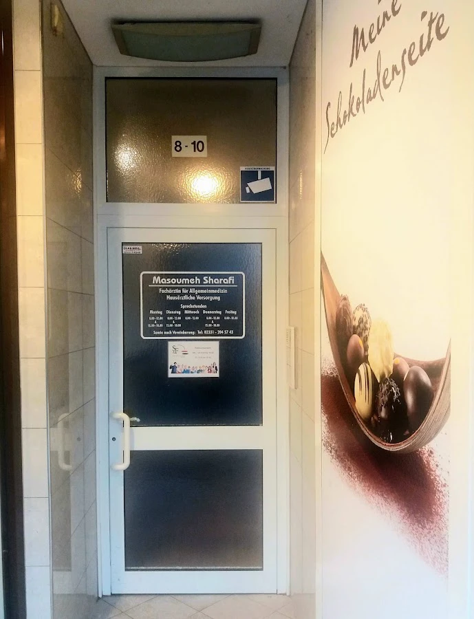 1 - Hausärztin Masoumeh Sharafi