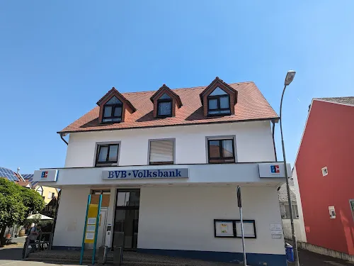 4 - Hausarztpraxis an der Börse / J. Shkundin