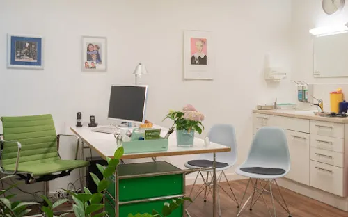 3 - Hausarztpraxis Sami Hamed/Dr.med.Thilo Wingenfeld