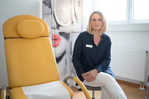 4 - Hautarzt-Praxis Dr. med. Looks & Dr. med. Grübbel