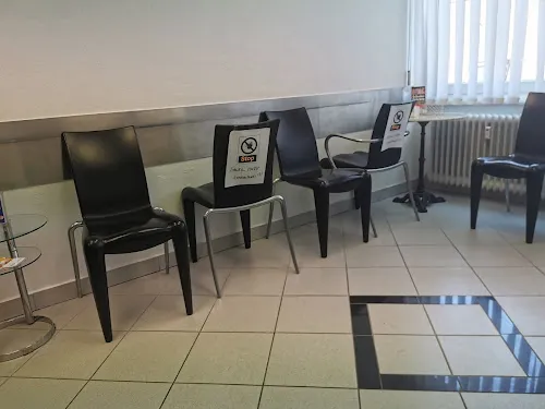 4 - Hautarztpraxis Drs.Linzbach & Schleussner