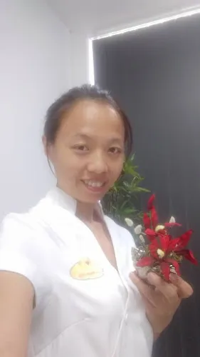 4 - Head Fx Hair Fashions Hinkler