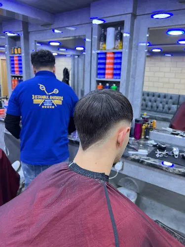 7 - Head Office Salon