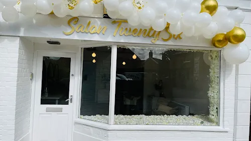 5 - Headlines Hair & Beauty Salon