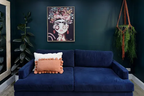 4 - Headlines Hair & Beauty Salon (incorporating Niche Hair Design)